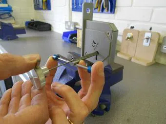 Logan Locksmith Shop Arlington, VA 703-574-6803 - key-broke-in-lock